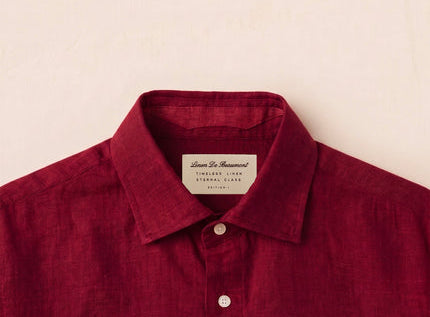 A Burgundy detail hidden inside every Edition I shirt